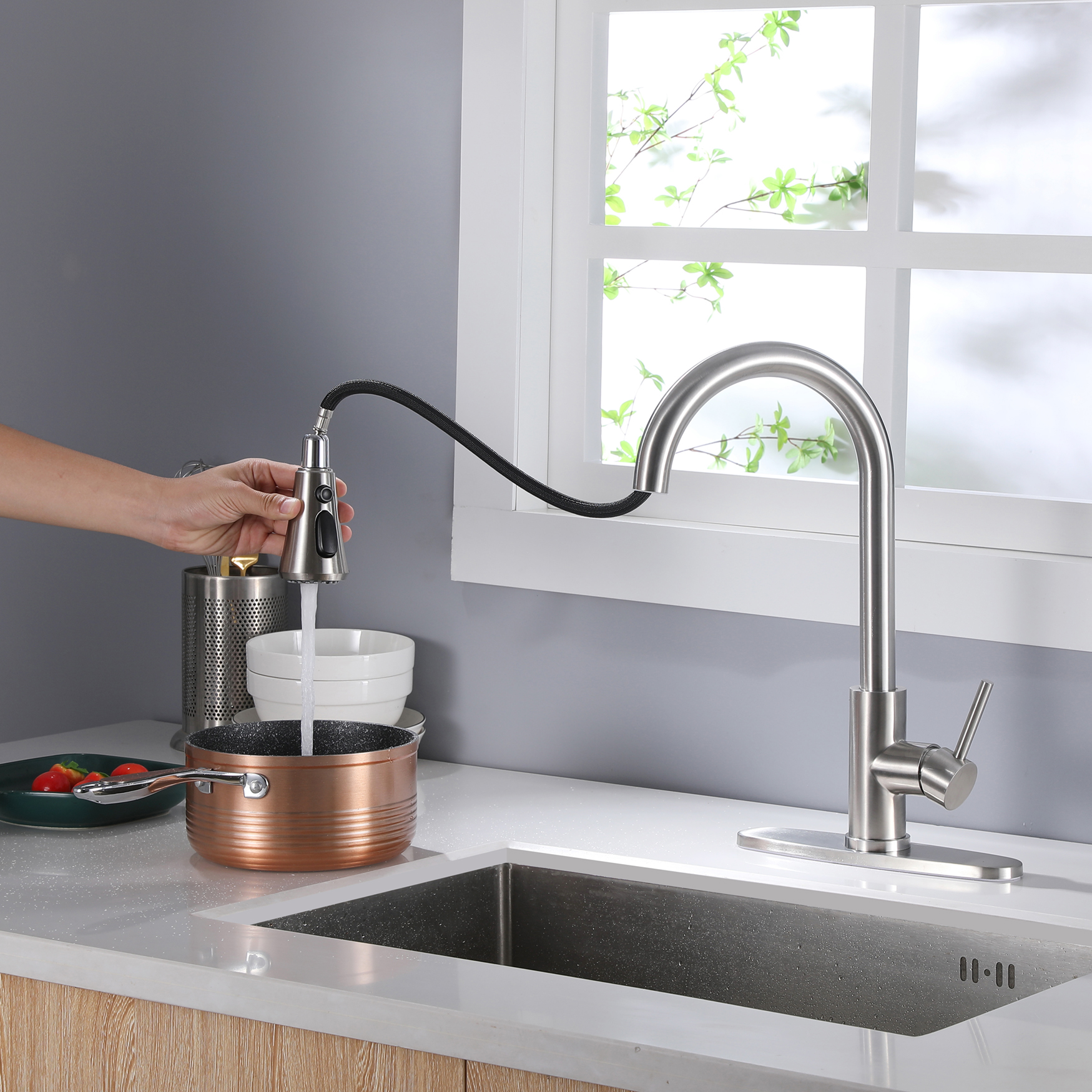 Commercial High Arc Pull Down Kitchen Sink Faucet Single Handle 3 Spray Setting Pull Out Sprayer Kitchen Tap with Escutcheon Plate